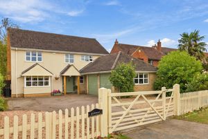 BROMLEY ROAD- click for photo gallery